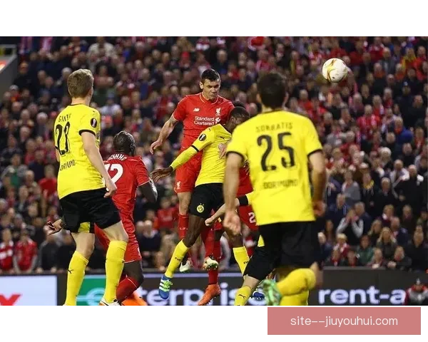 吉奥尔吉·马马达什维利以3000万欧元转会利物浦并被返租留队效力一个赛季