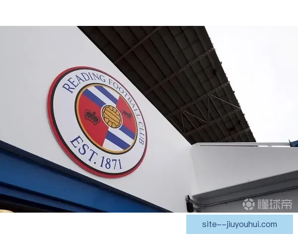 帕纳辛奈科斯解雇塞尔维亚主帅约万诺维奇 土耳其名帅特里姆接管球队