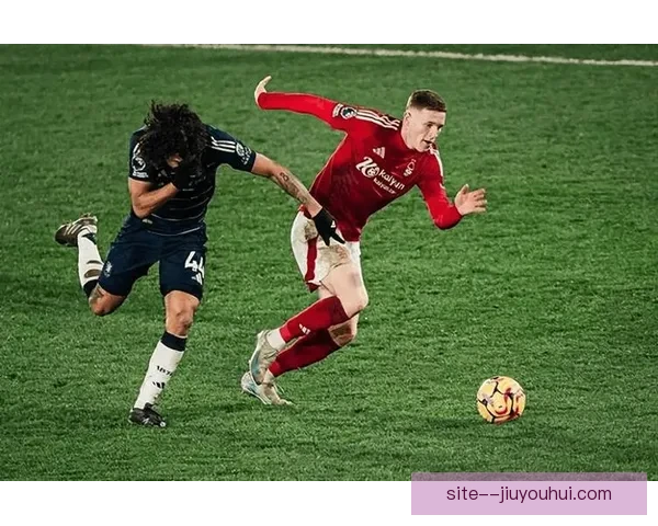 马特塔英超主场帽子戏法三球洞穿维拉防线率队大胜点燃球迷狂欢夜